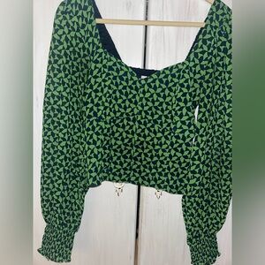 Abercrombie & Fitch Blouse Cropped Sheer Sleeves Lightweight Feminine Size Small